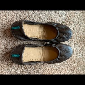 Chocolate Brown Tieks